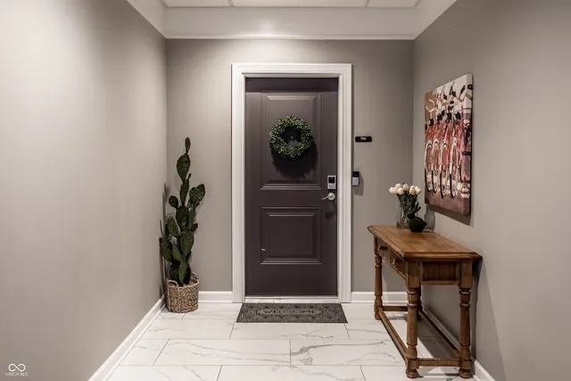 $575,000 | 435 Virginia Avenue, Unit 706, Indianapolis, IN 46203