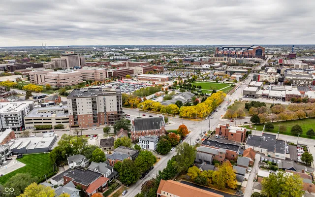 $575,000 | 435 Virginia Avenue, Unit 706, Indianapolis, IN 46203