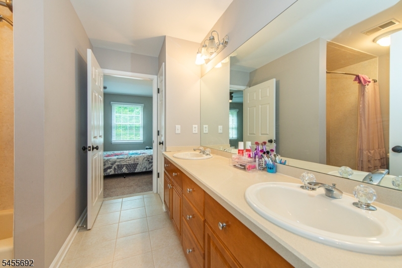18 Stoneybrook Road Long Valley, NJ 07853 - Photo 36 of 50 Gallery Image 36