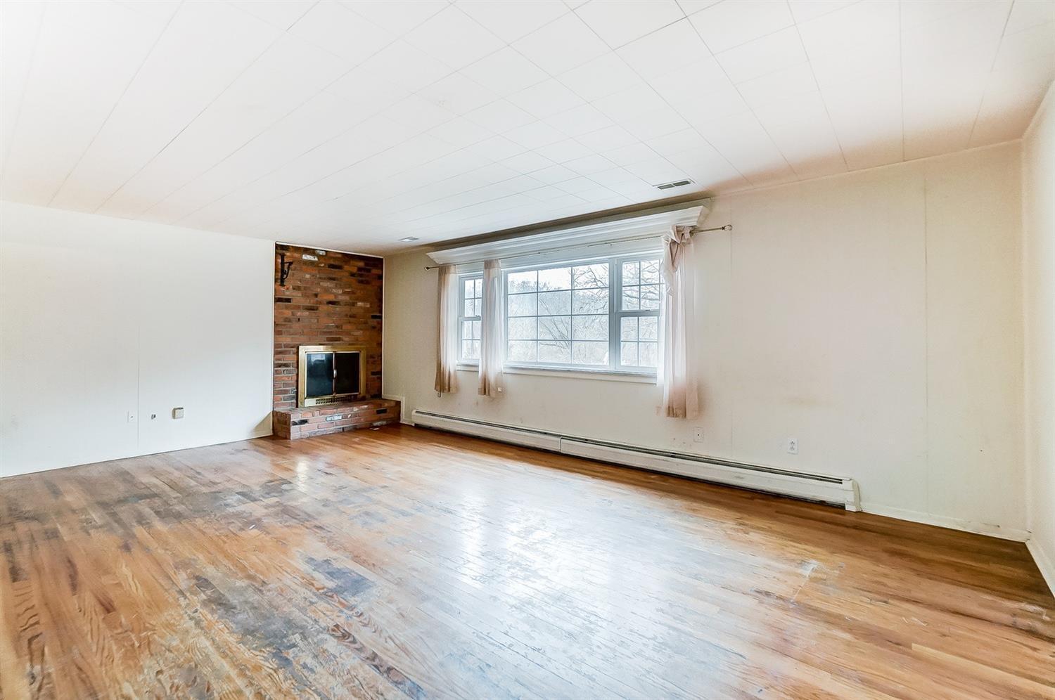 904 Barg Salt Run Road Cincinnati, OH 45244 - Photo 11 of 49 Gallery Image 11