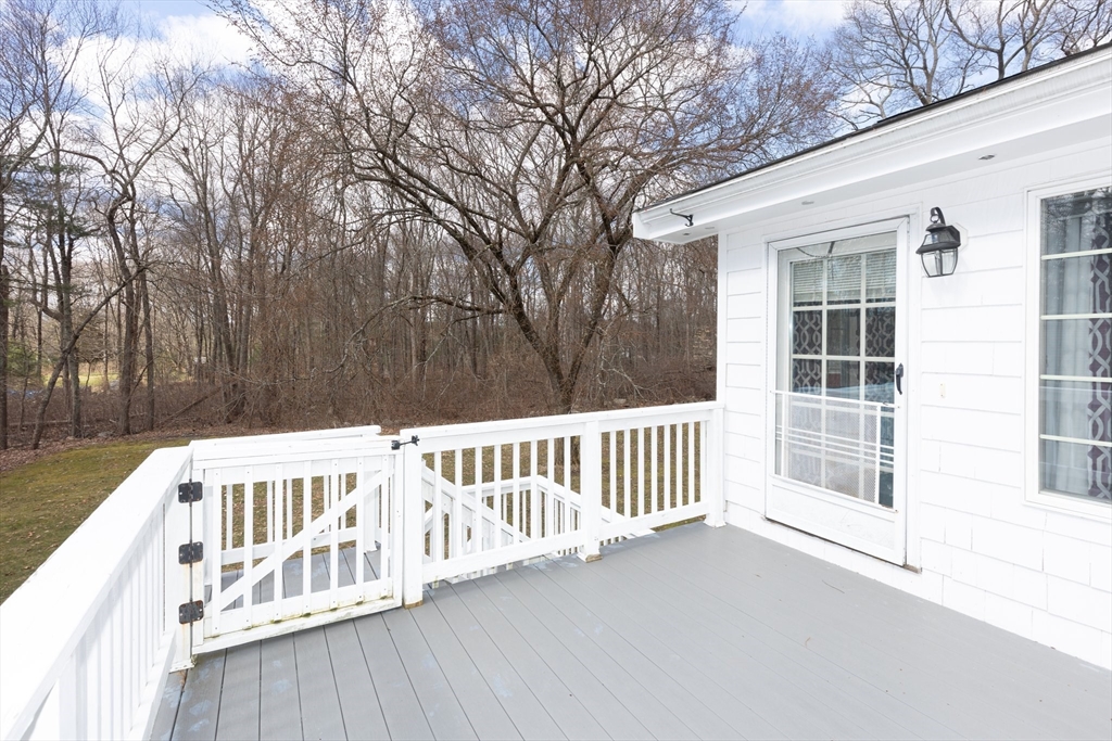 145 Allen Road Easton, MA 02356 - Photo 5 of 33 Gallery Image 5