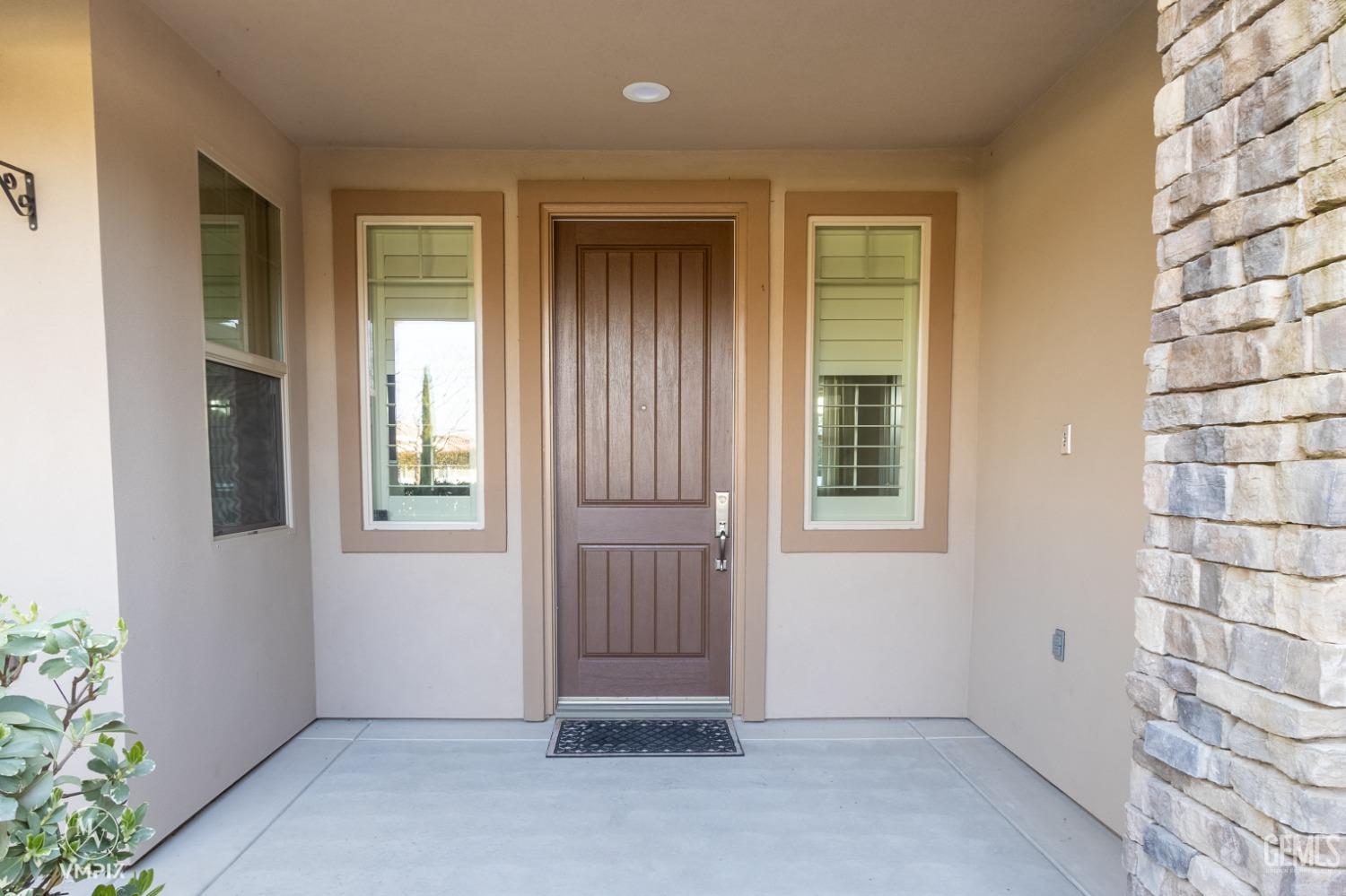 Undisclosed Address Bakersfield, CA 93311 - Photo 9 of 55 an empty room with windows