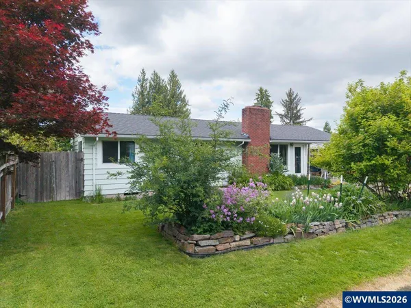 $490,000 | 4925 Southwest Dakota Avenue, Corvallis, OR 97333