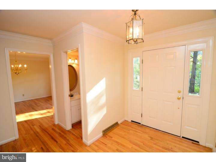 3 Quail Ridge Drive Reading, PA 19607 - Photo 3 of 23 Foyer