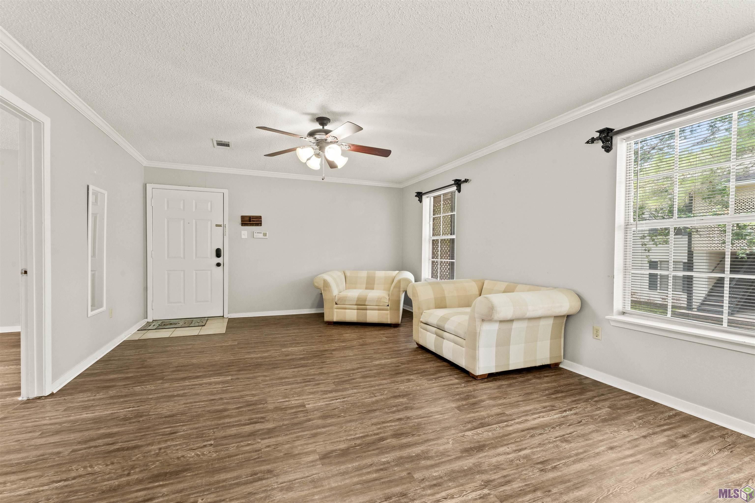 9851 Jefferson Highway, Unit H28 Baton Rouge, LA 70809 - Photo 1 of 14