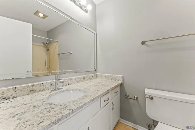 $100,000 | 9851 Jefferson Highway, Unit H28, Baton Rouge, LA 70809