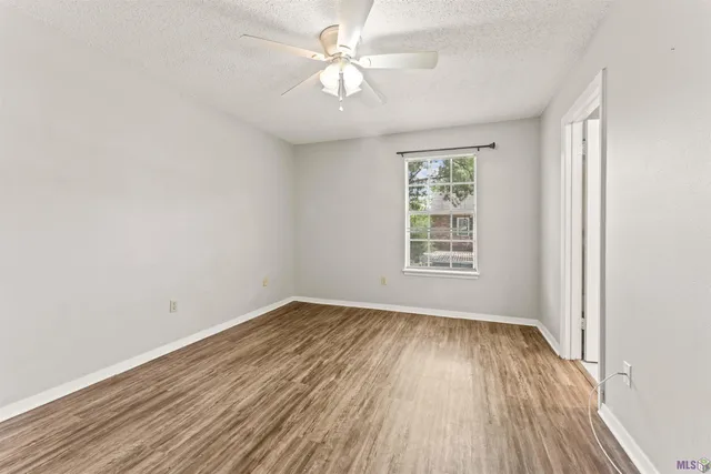 $100,000 | 9851 Jefferson Highway, Unit H28, Baton Rouge, LA 70809