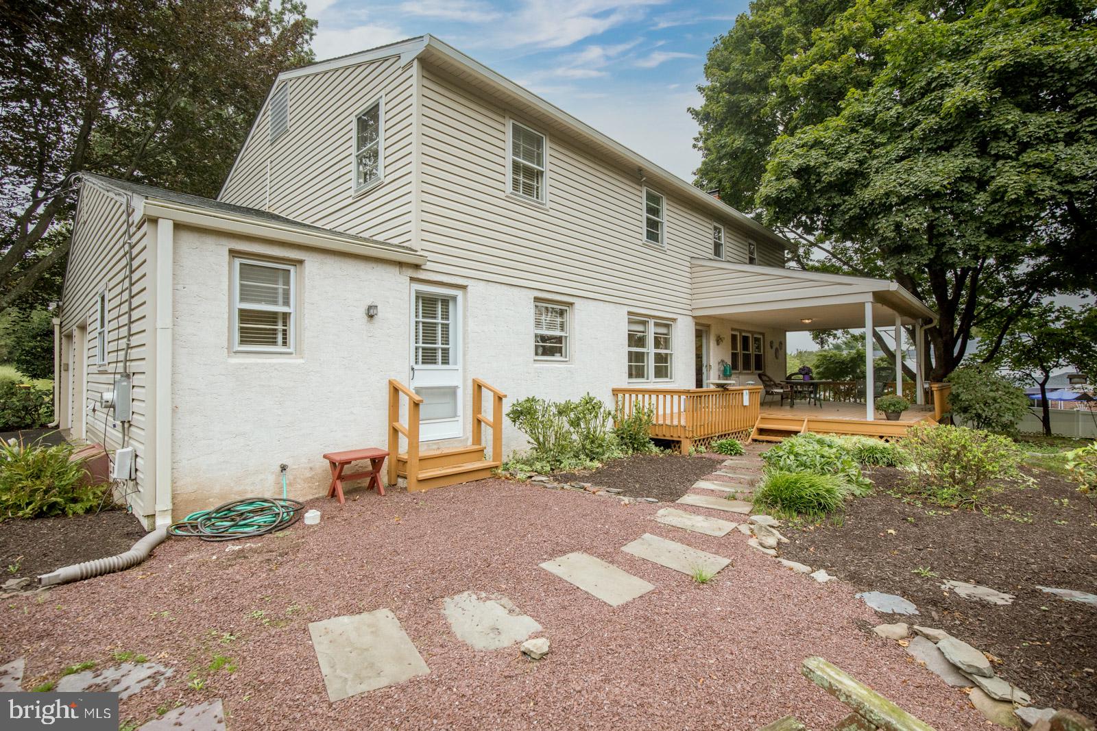 218 Pebble Ridge Road Warrington, PA 18976 - Photo 38 of 41 Back Laundry Room & Family Room doors