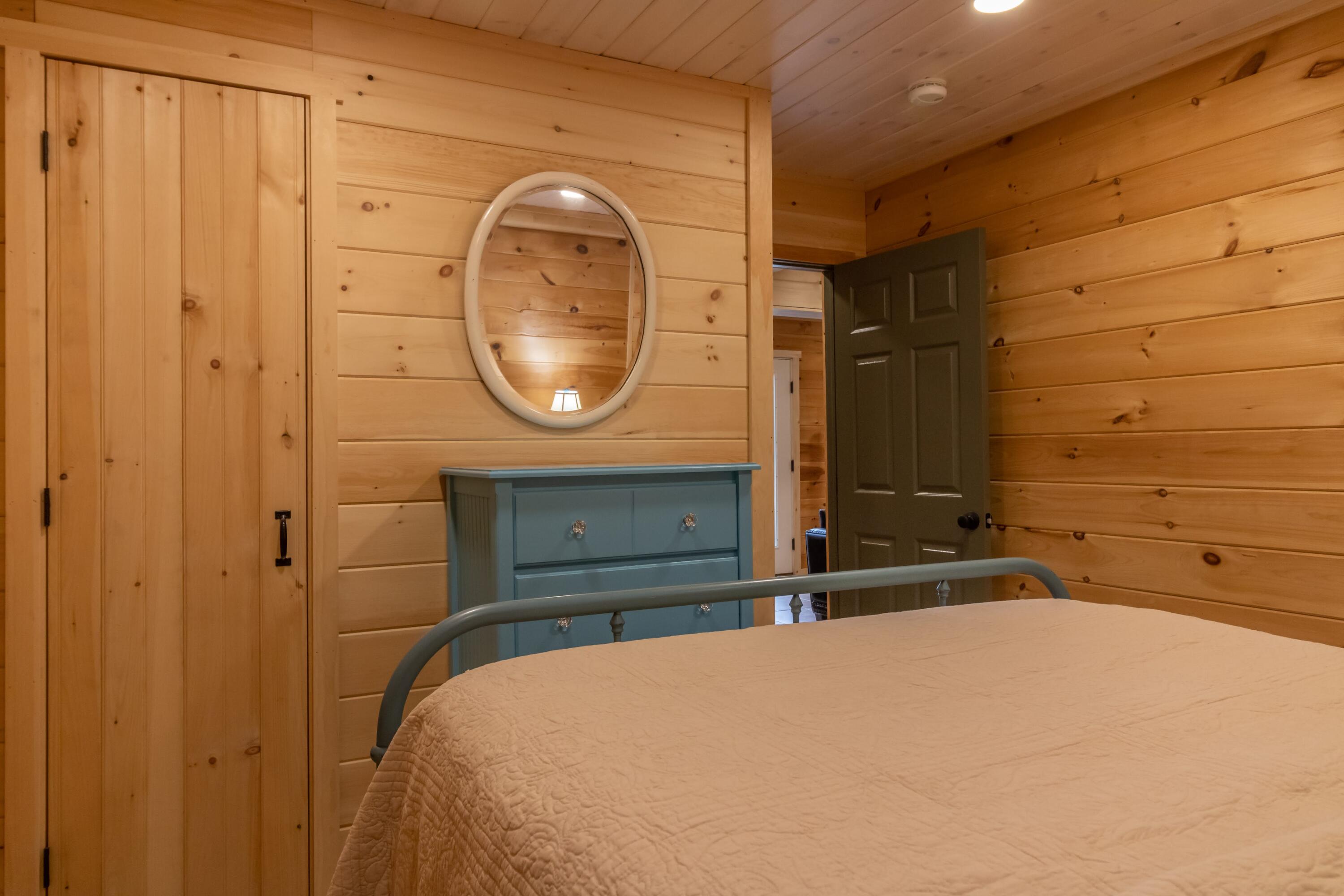 189 Scotts Point Road Clifton, ME 04428 - Photo 41 of 43 189 Scott's Point Road Interiors-28