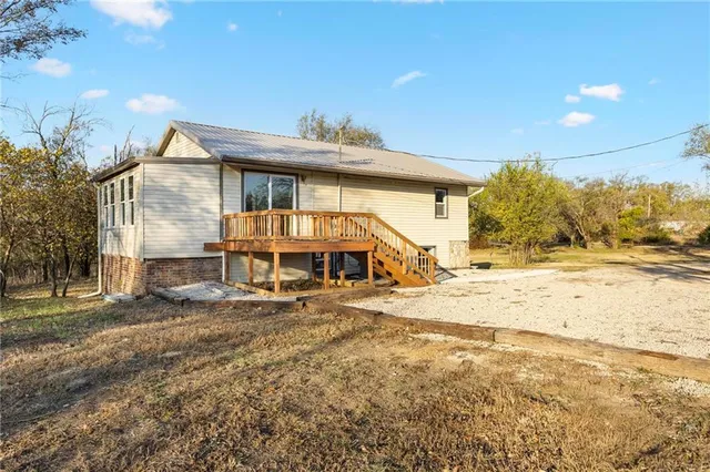 $240,000 | 1233 235th Street, Fort Scott, KS 66701