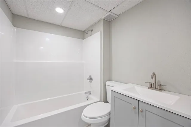 $240,000 | 1233 235th Street, Fort Scott, KS 66701