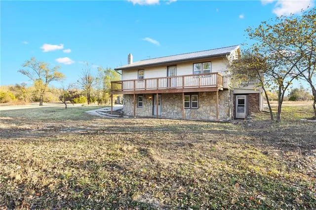 $240,000 | 1233 235th Street, Fort Scott, KS 66701