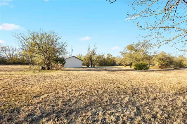 $240,000 | 1233 235th Street, Fort Scott, KS 66701