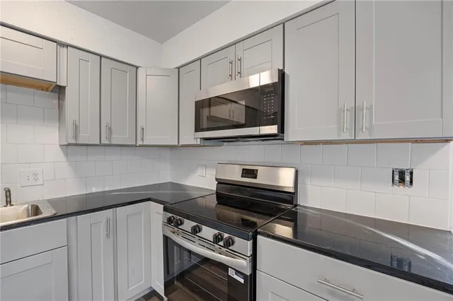 $240,000 | 1233 235th Street, Fort Scott, KS 66701