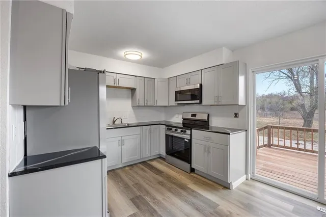 $240,000 | 1233 235th Street, Fort Scott, KS 66701