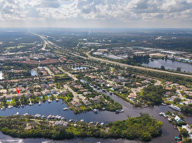 585 Southwest Yacht Basin Way Stuart, FL 34997 - Photo 2 of 61