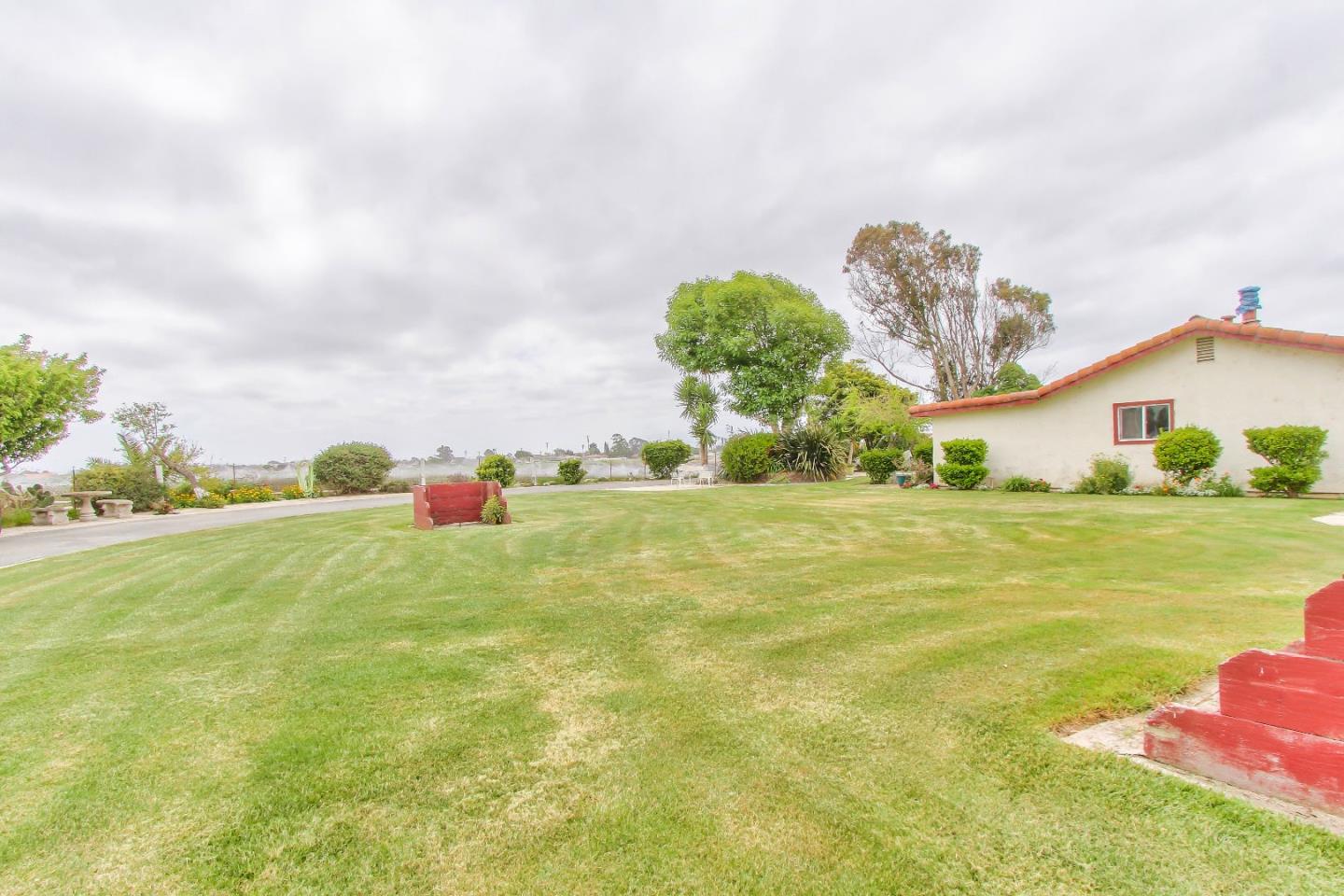 645 Boronda Road Salinas, CA 93907 - Photo 26 of 31 Gallery Image 26