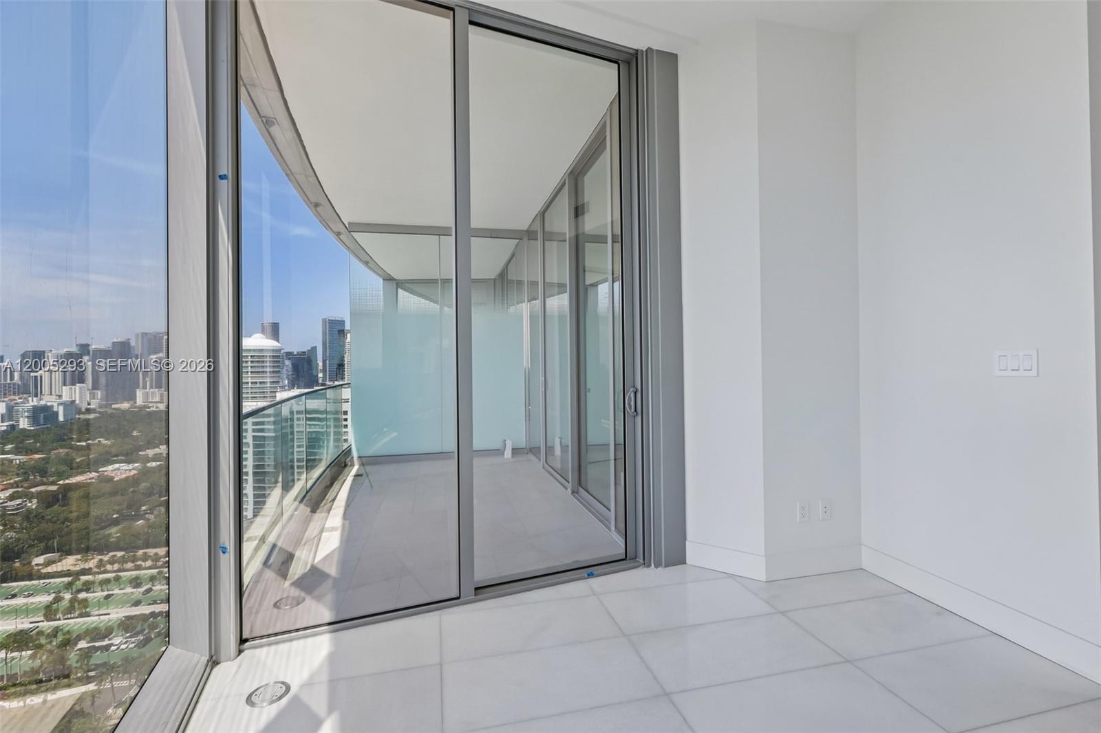 175 Southeast 25th Road, Unit 2803 Miami, FL 33129 - Photo 46 of 56