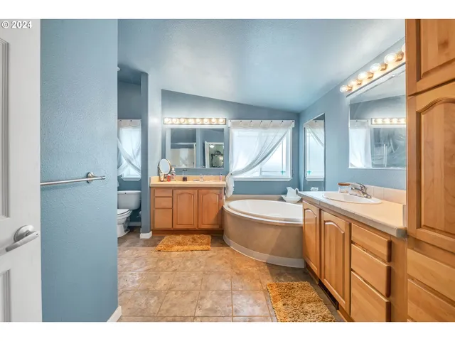 $375,000 | 92705 Two Lakes Lane, Blachly, OR 97412