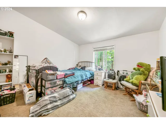 $375,000 | 92705 Two Lakes Lane, Blachly, OR 97412