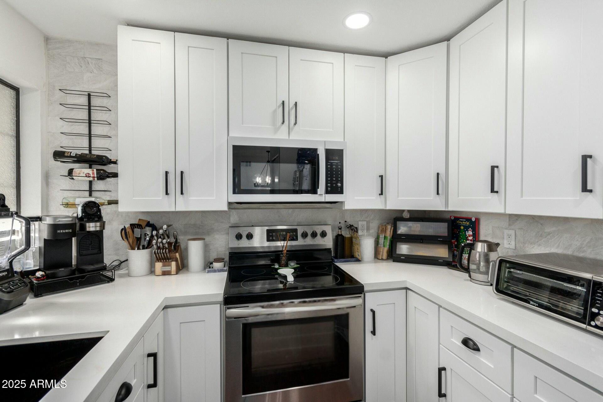 533 West Guadalupe Road, Unit 1069 Mesa, AZ 85210 - Photo 7 of 18 Kitchen