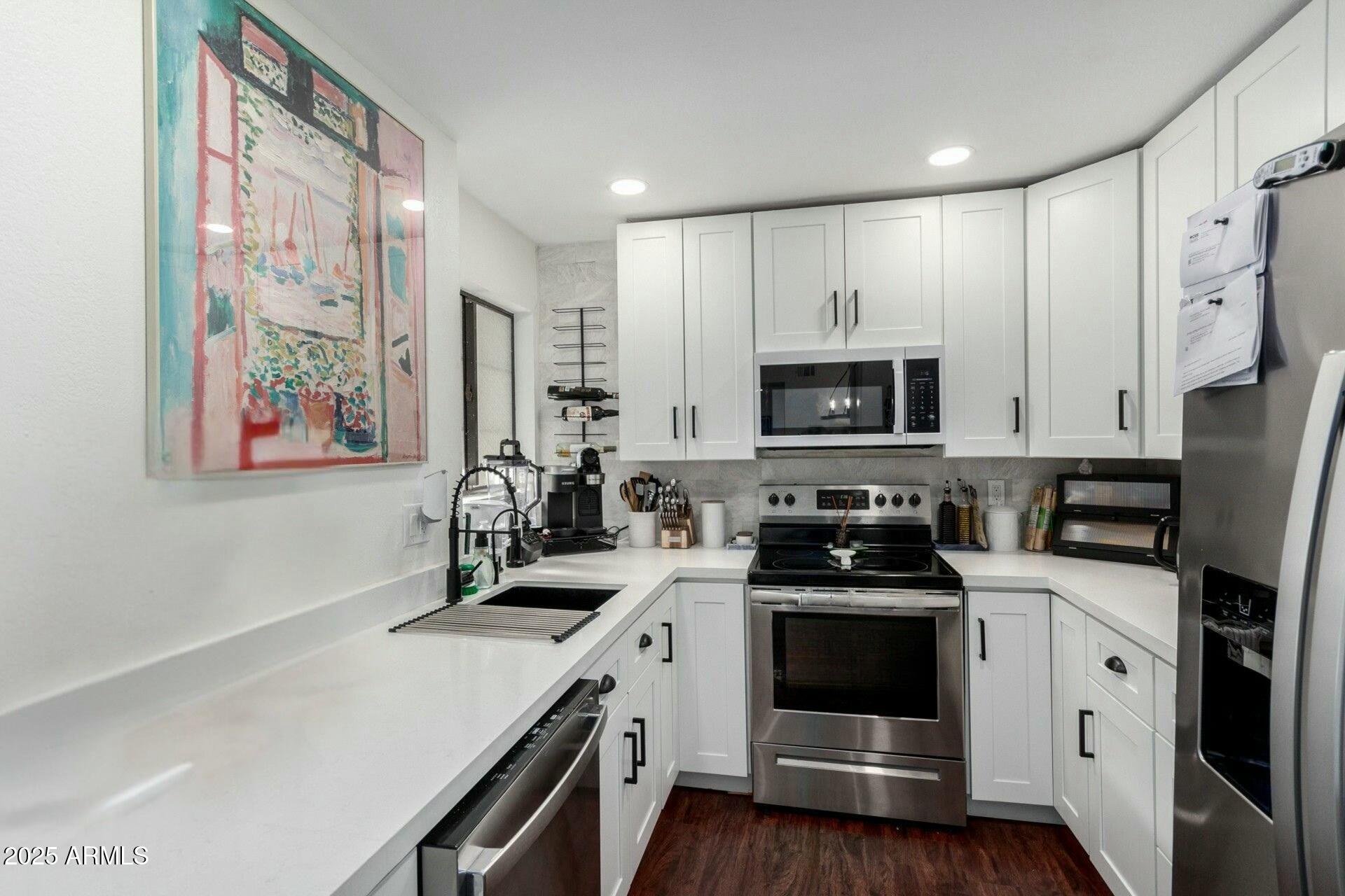 533 West Guadalupe Road, Unit 1069 Mesa, AZ 85210 - Photo 8 of 18 Kitchen