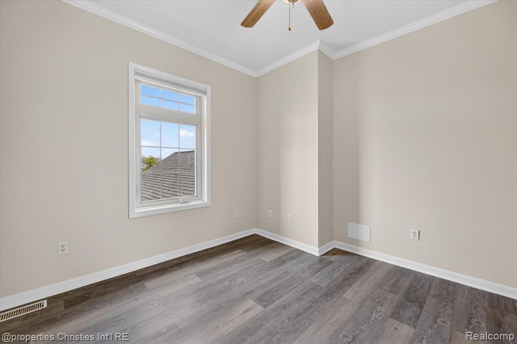 46625 Saltz Road Canton, MI 48187 - Photo 43 of 71 Gallery Image 43