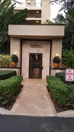 $1,750 | 1830 Embassy Drive, Unit 506, West Palm Beach, FL 33401