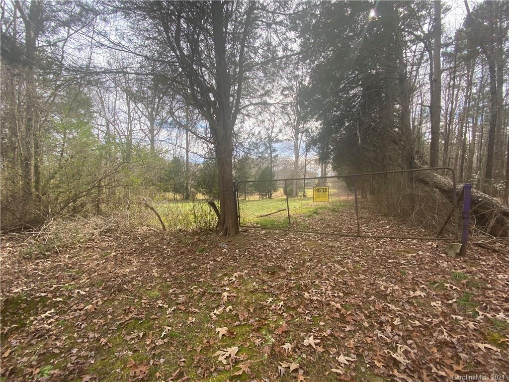 1 Jackson Road Salisbury, NC 28146 - Photo 12 of 13 a view of a yard with a tiny house