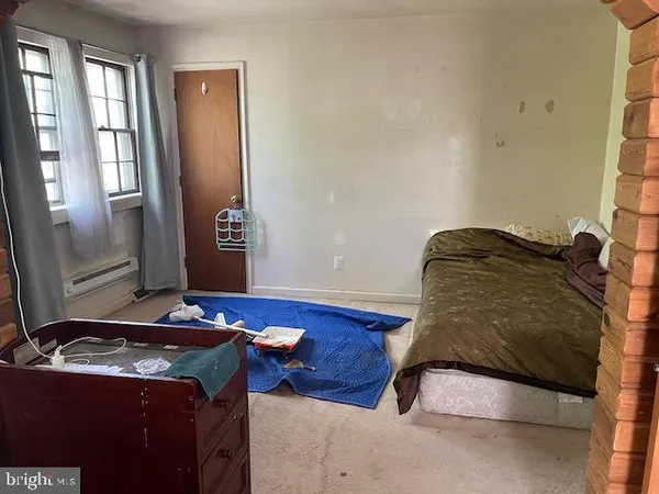 $390,000 | 120 Hedgewick Drive, Newark, DE 19702