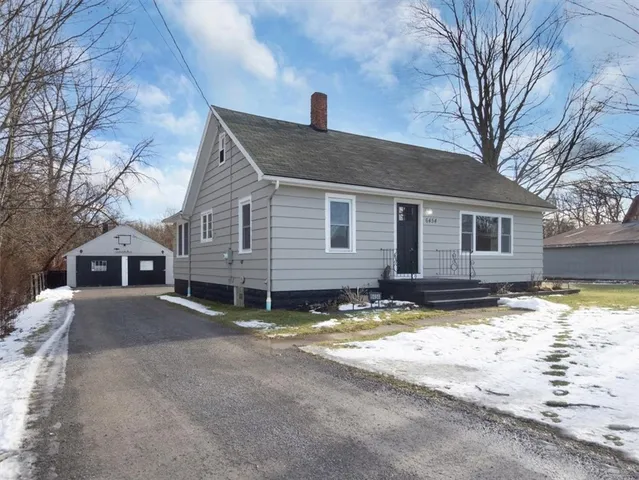 $179,900 | 6454 Furnace Road, Ontario, NY 14519