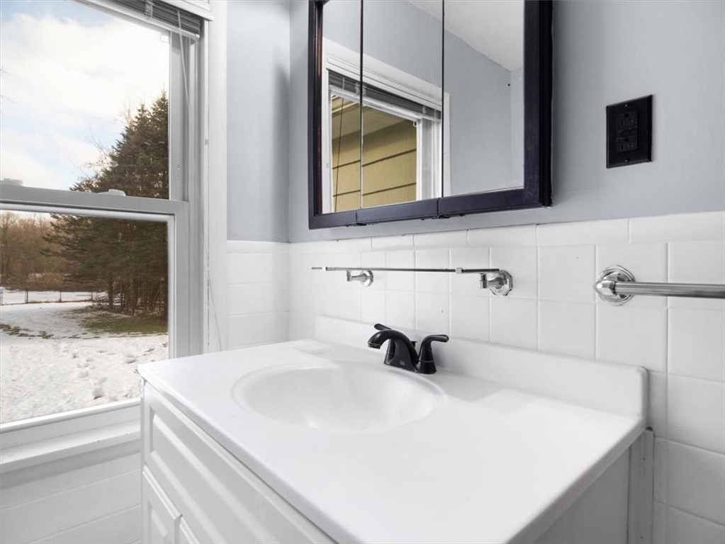 6454 Furnace Road Ontario, NY 14519 - Photo 18 of 47