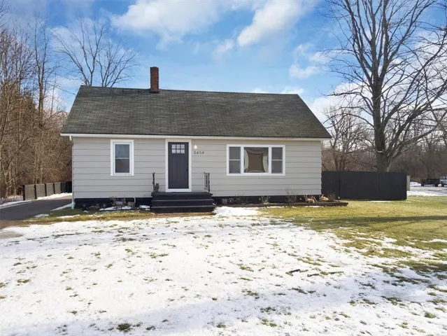 $179,900 | 6454 Furnace Road, Ontario, NY 14519
