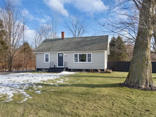 $179,900 | 6454 Furnace Road, Ontario, NY 14519