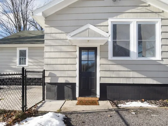 $179,900 | 6454 Furnace Road, Ontario, NY 14519