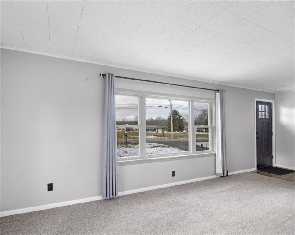 6454 Furnace Road Ontario, NY 14519 - Photo 7 of 47