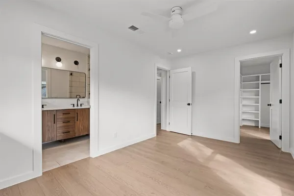 $3,150 | 404 Arbor Lane, Austin, TX 78745