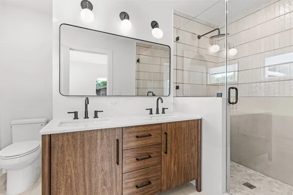 $3,150 | 404 Arbor Lane, Austin, TX 78745