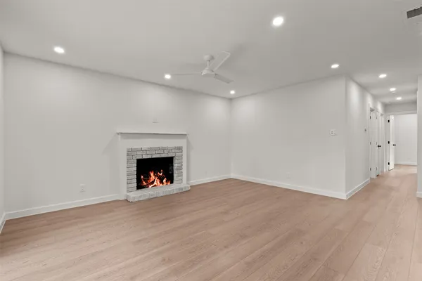 $3,150 | 404 Arbor Lane, Austin, TX 78745