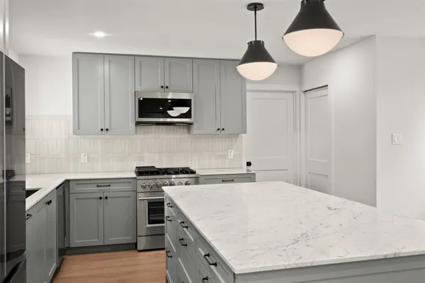 $3,150 | 404 Arbor Lane, Austin, TX 78745