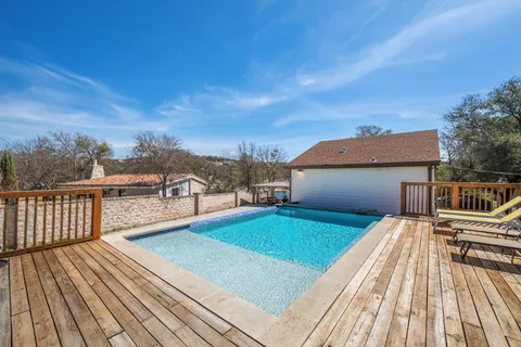 $1,325,000 | 2903 Oak Ridge Drive, Spicewood, TX 78669