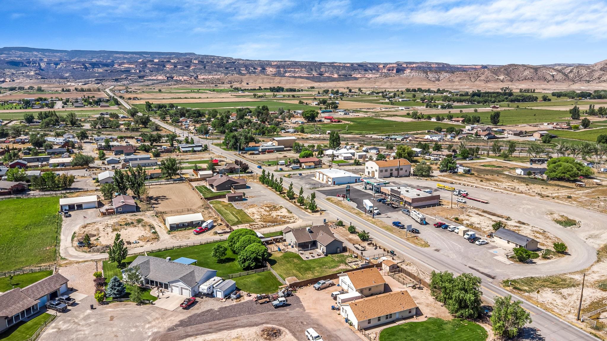 1348 13 Road Loma, CO 81524 - Photo 9 of 40