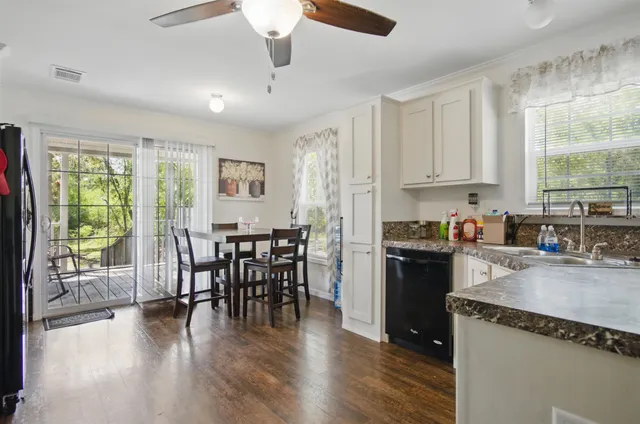 $199,900 | 2411 Lonnie Houck Road, Perry, FL 32348