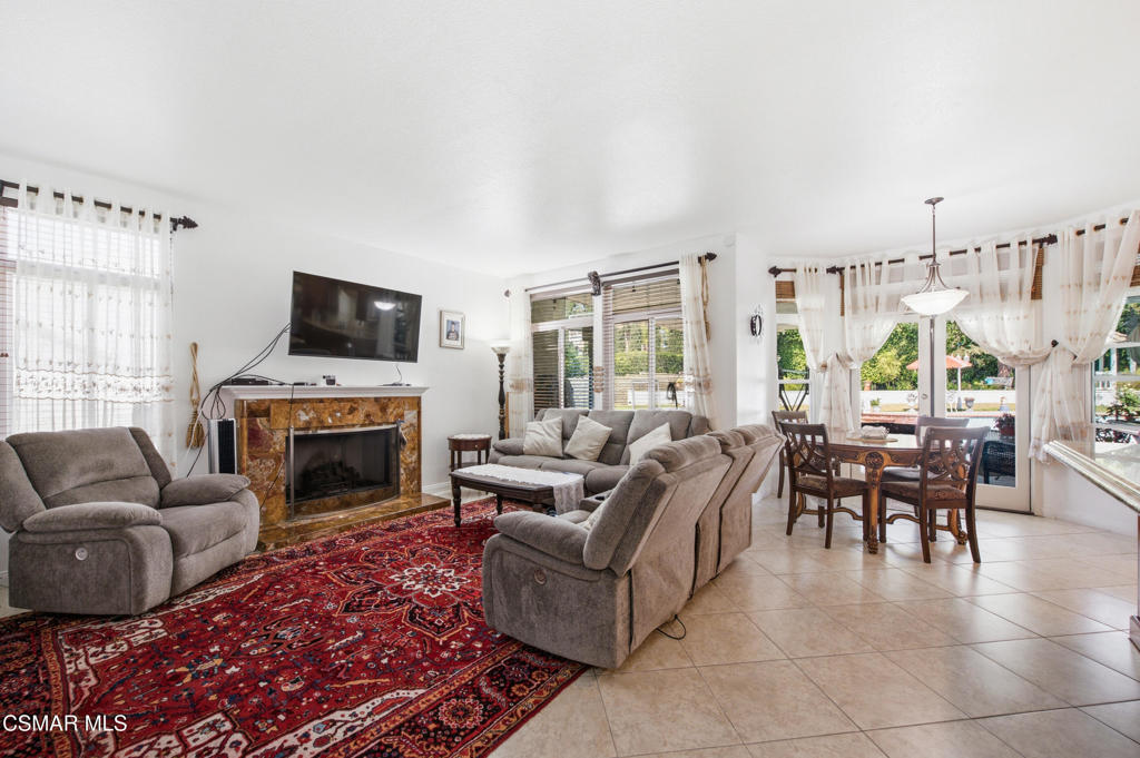 410 Sinaloa Road Simi Valley, CA 93065 - Photo 13 of 41