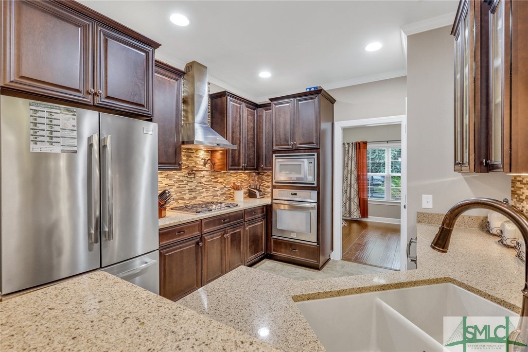 156 Coffee Bluff Villa Road Savannah, GA 31419 - Photo 3 of 45