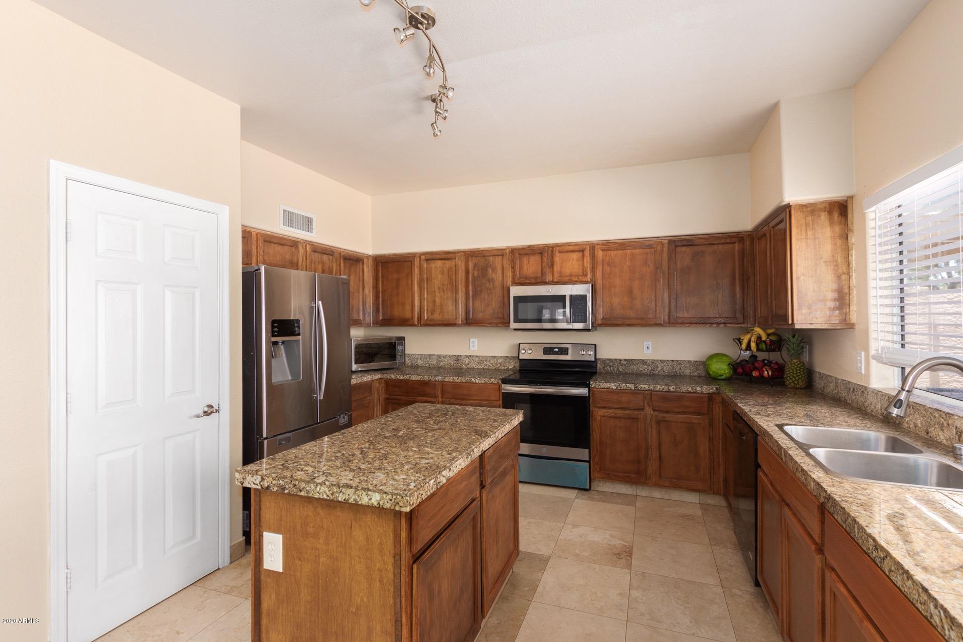 1230 East St John Road Phoenix, AZ 85022 - Photo 17 of 42 St John (23)