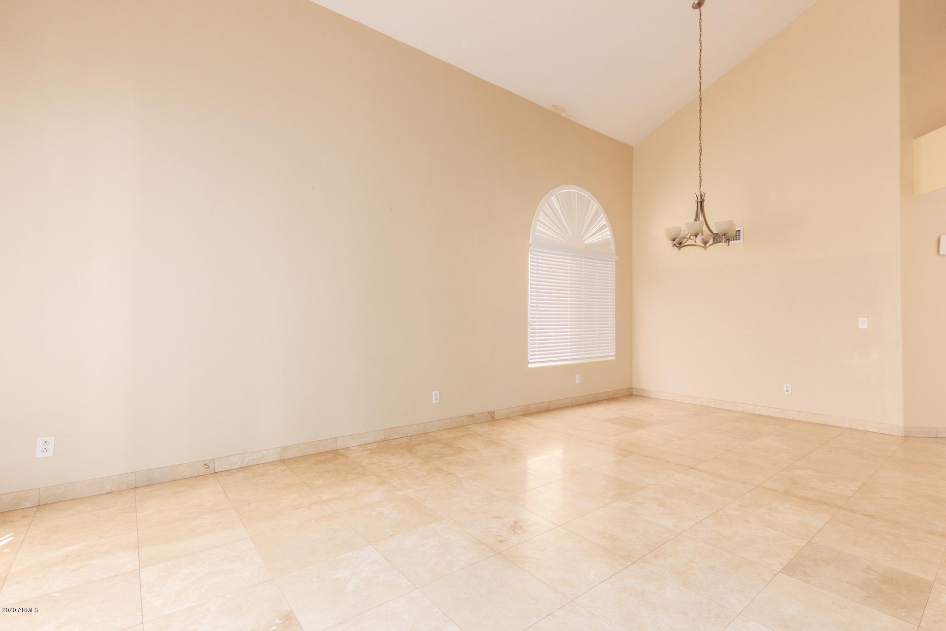1230 East St John Road Phoenix, AZ 85022 - Photo 4 of 42 St John (1)