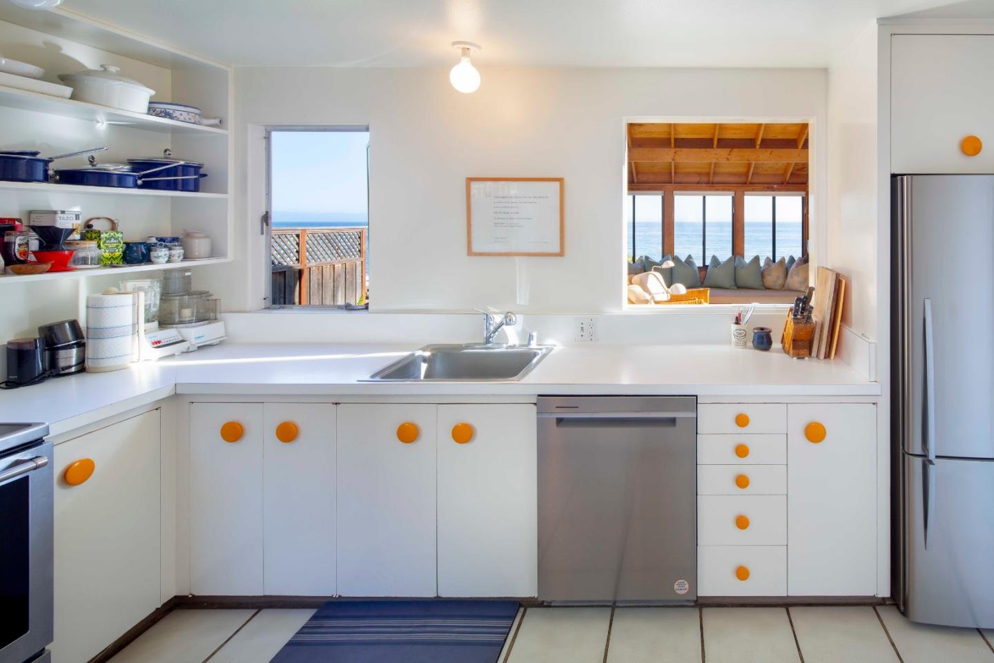 12 Potbelly Beach Road Aptos, CA 95003 - Photo 8 of 27 Gallery Image 8
