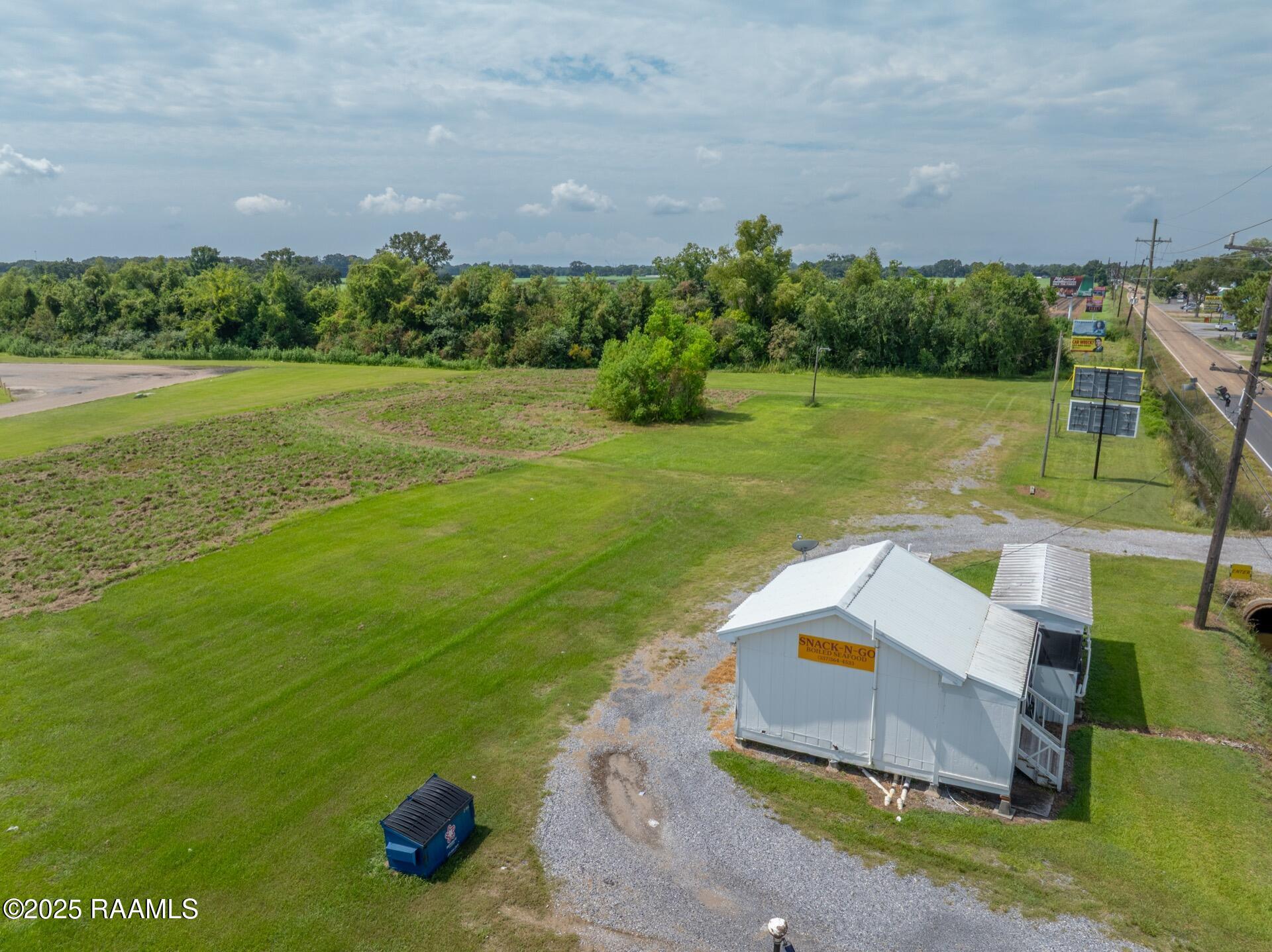 1503 South Lewis Street New Iberia, LA 70560 - Photo 6 of 17 1503SLewis-13