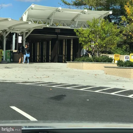 $3,900 | 2849 Laura Gae Circle, Vienna, VA 22180